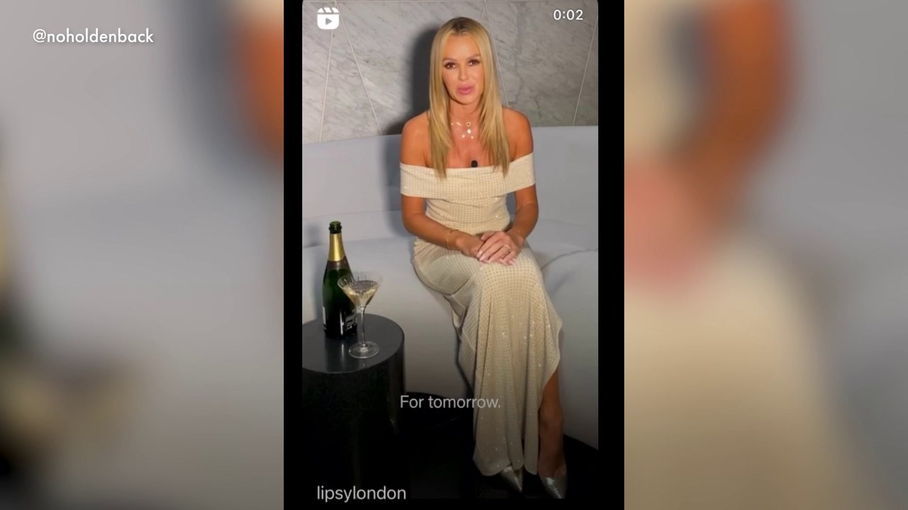 Amanda Holden looks like an Old Hollywood star...