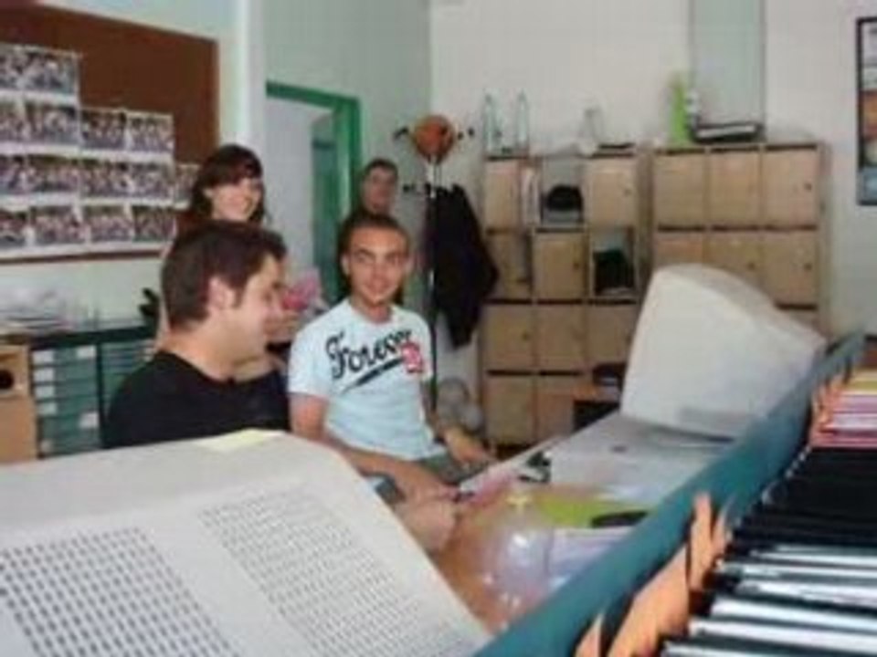 Le sketch remake vie scolaire troublé...