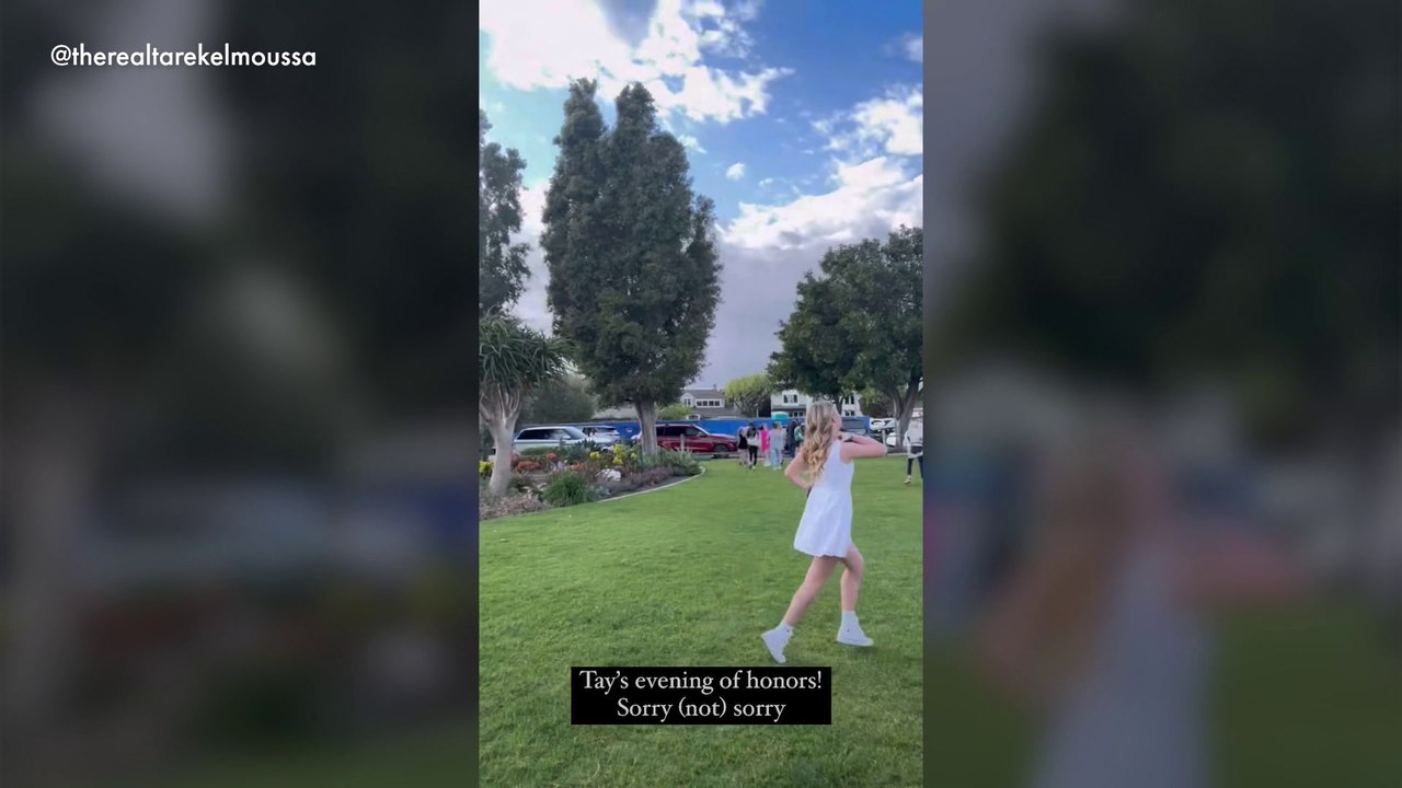 Tarek El Moussa embarrasses daughter Taylor