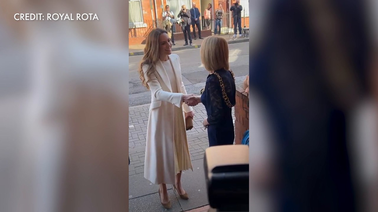 Princess Kate arrives for engagements in Leicester