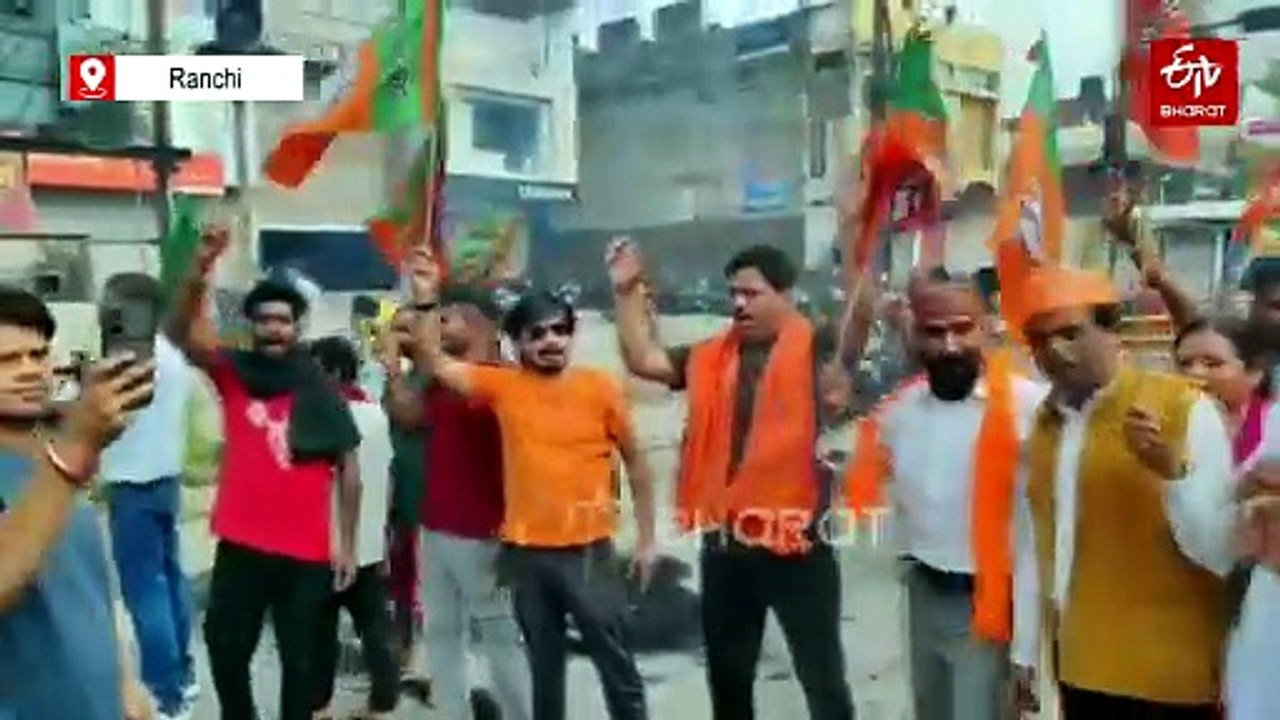 Jharkhand Bandh: BJP Workers Burn Tyres, Block Roads Over Police Action Against Students