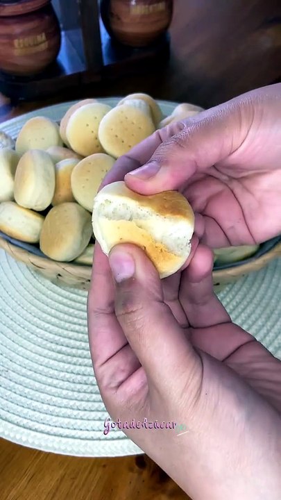 Bizcochitos de grasa caseros: la receta fácil para hacer más de 90 unidades con 500 gramos de harina