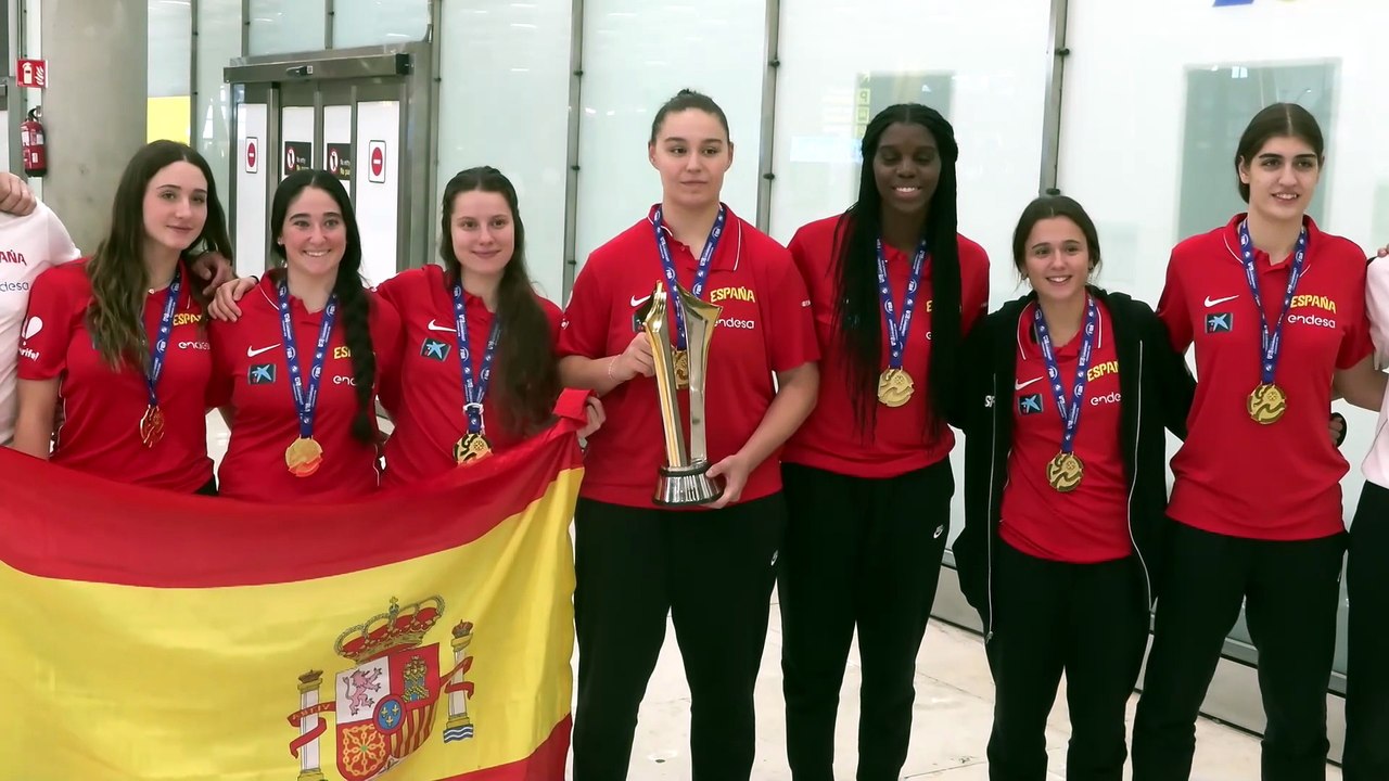 Las campeonas regresan a casa: “Es pura emoción, un sueño cumplido”