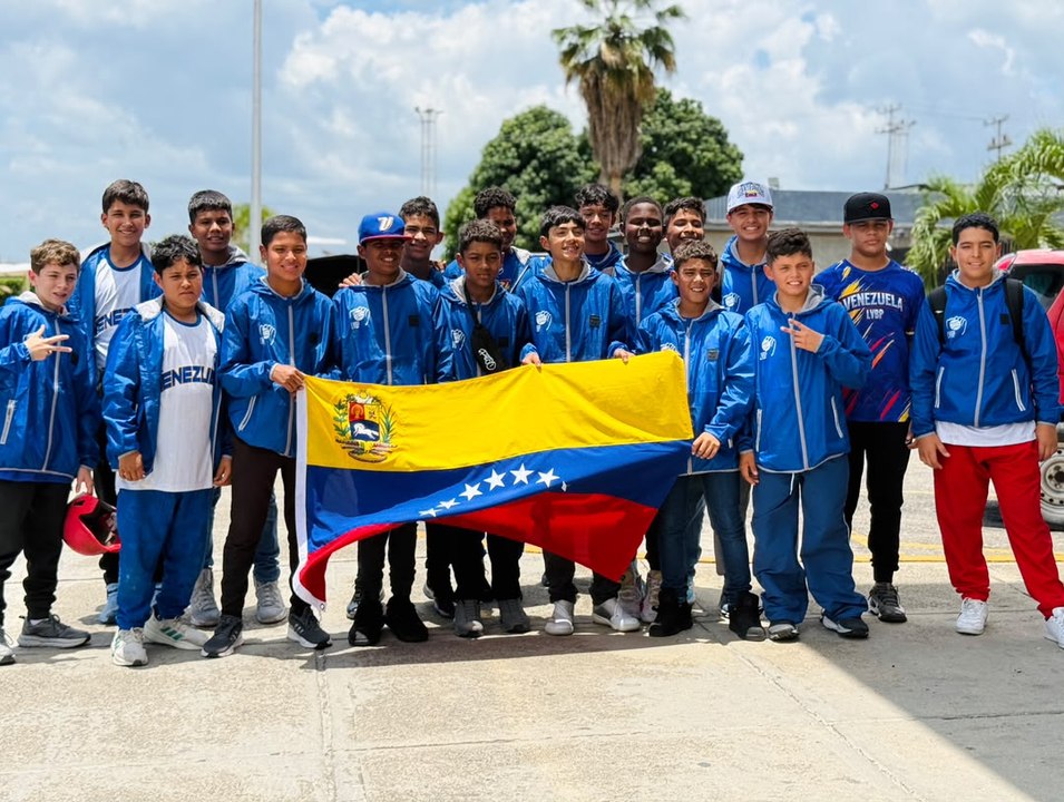 Delegación venezolana regresa al país luego de su forzada ausencia de la Serie del Caribe Kids