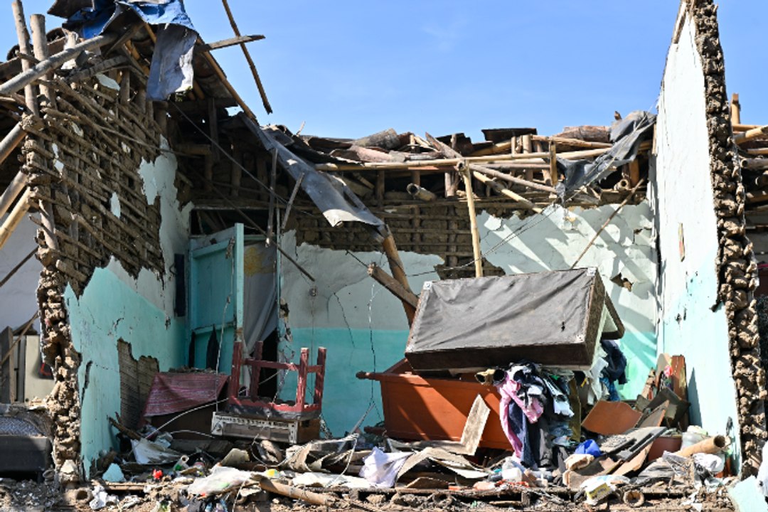El presidente de Colombia afirma que el terremoto deja al menos 181 muertos