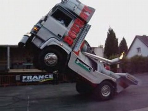 Show moto pont sur Sambre 13 Juillet 2008 partie 2