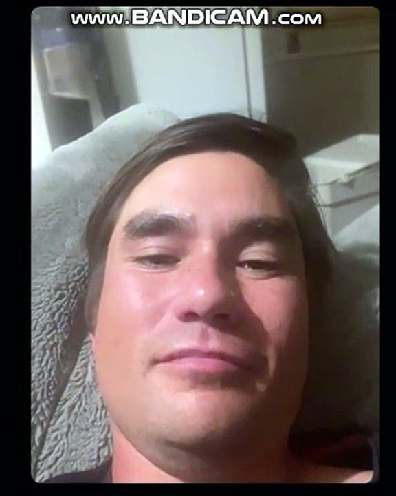 07460893096 Thomas Heffernan Ho jerks off in front of the cam . video of a disgusting little dick +85262262151