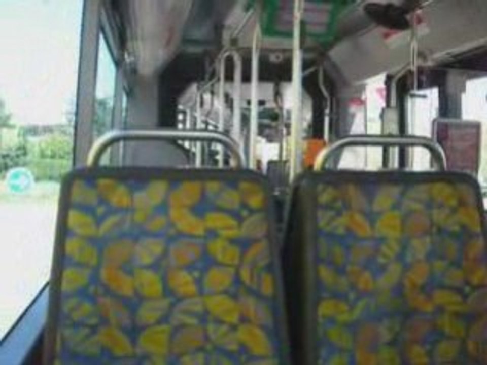 Irisbus Renault Agora L n°364 sur la liane 4