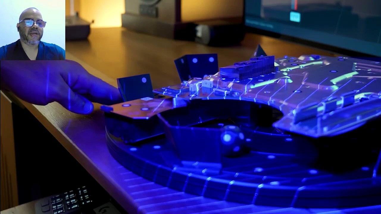 REACT: MOD MALUCO DE UM PLAYSTATION 5 ESCONDIDO EM UMA GAVETA
