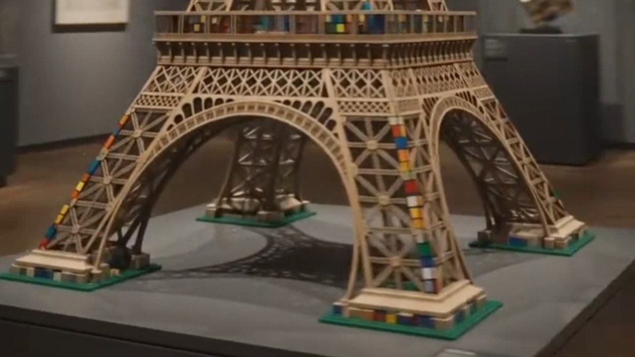 Building Eiffel Tower from Rubik's Cube #EiffelTower #Paris#France