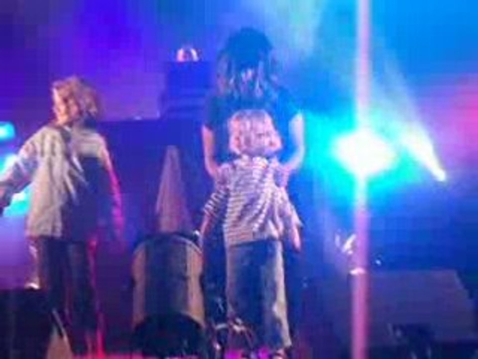 Amel Bent - Mini Boite De Nuit (2)