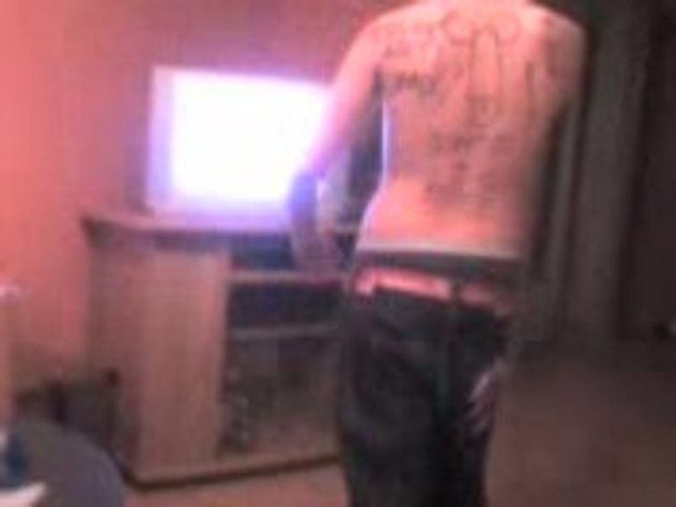 Tha mole slim et conqueror tatouage 2