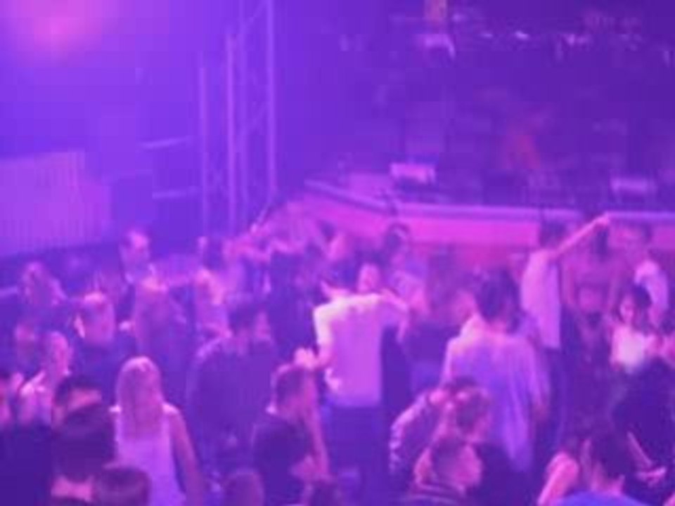 Binum @ Métropolis 11-07-2008 07 We dont care