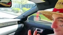¡Llevando a Luffy al drive-thru!