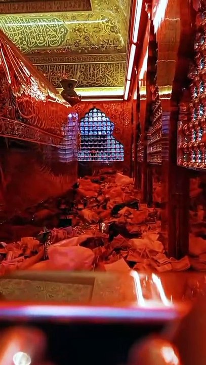 Roza-e-Maula Abbas (a.s) Ke Andar Ka Rohani Man...