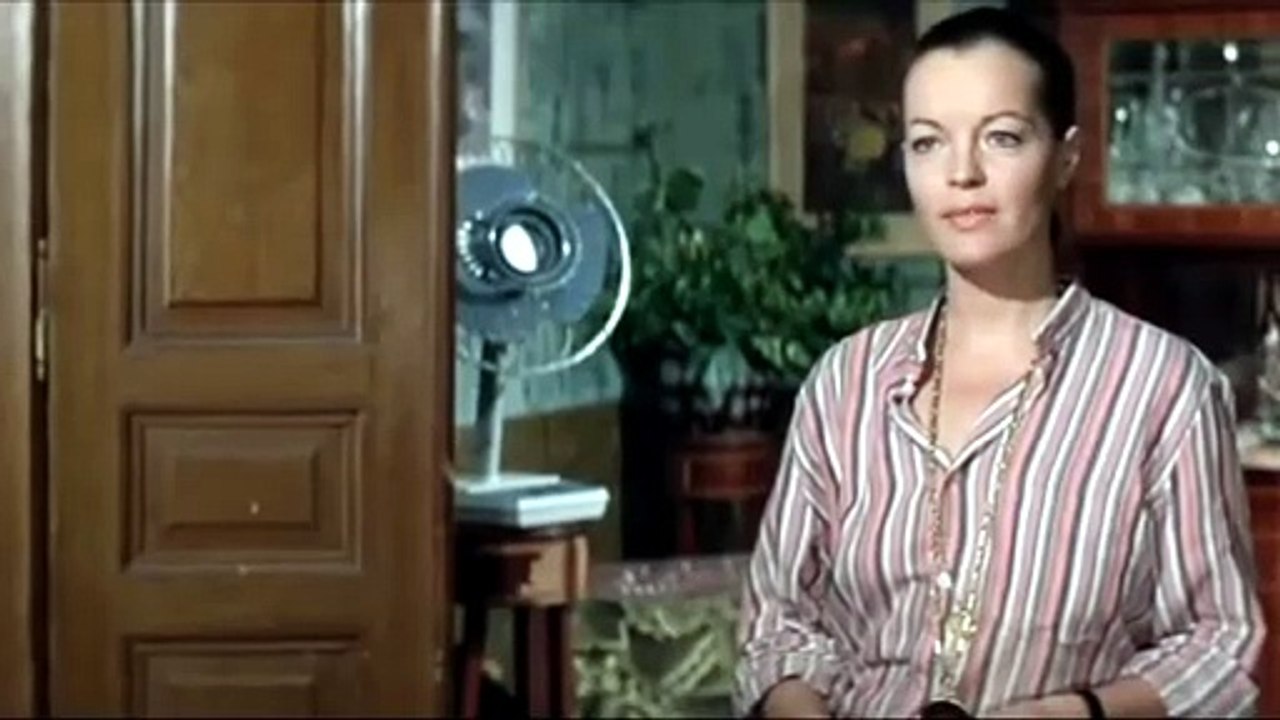 Une Femme A Sa Fenetre