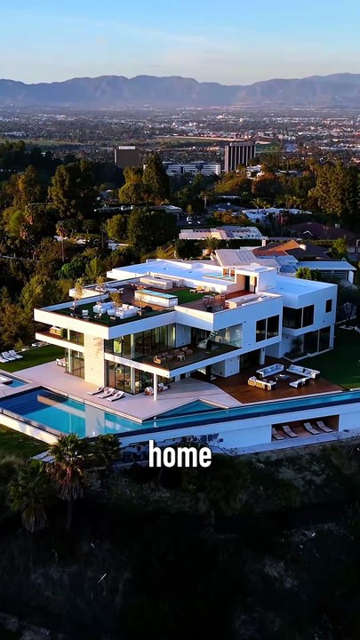 Inside a $39,995,000 Luxury Mansion With the BEST Valley Views 😱🏡