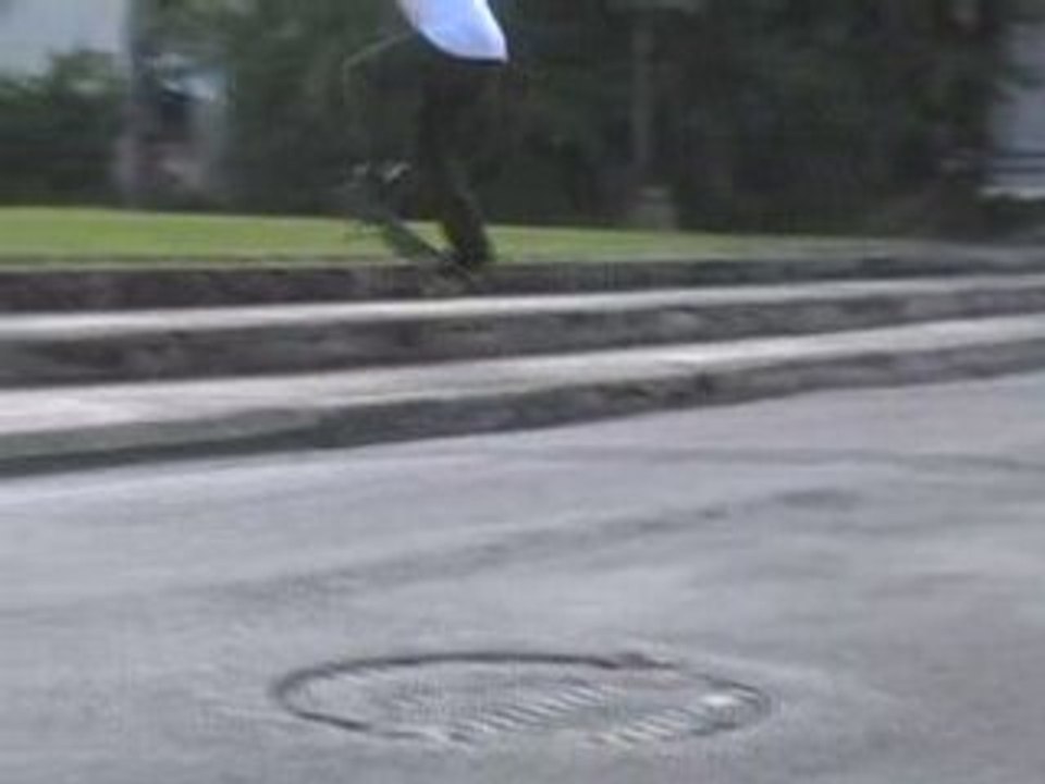 Wheeling pop-out