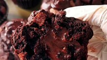 Satisfying Bakery Chocolate Muffins 🧁🍫