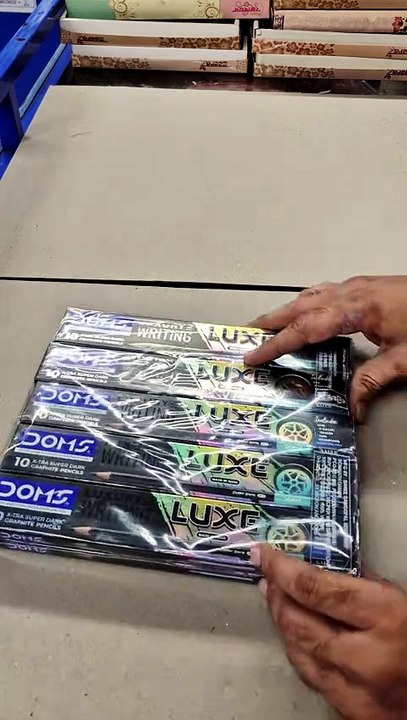 DOMS LUXE HB/2 X-Tra Super Dark Graphite Pencils ✏️ | Unboxing & Honest Review