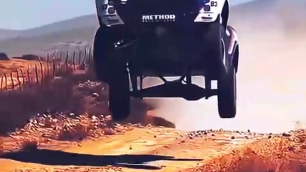 Hardcore off-roading🔥