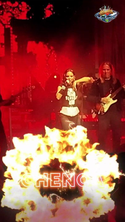 LA FERIA DE GRANADA EXPLOTA CON CHENOA