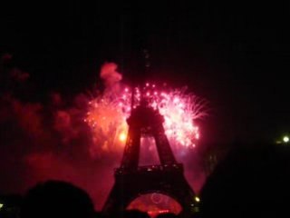 14 JUILLET 2008 PARIS TOUR EIFFEL FEU D ARTIFICE