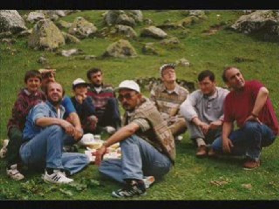 AYKIRININ ÇAKUT RESİMLERİ-KAVRUN.TR.GG