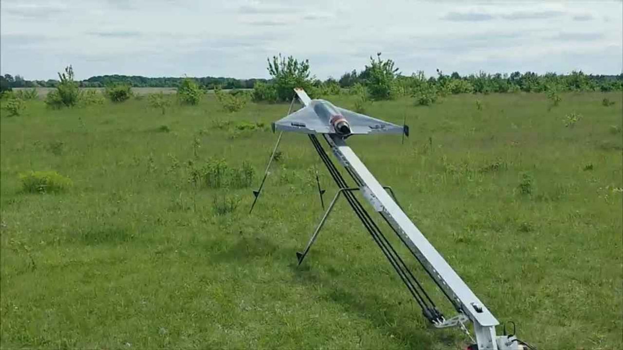 L’Ukraine teste des drones intercepteurs à réaction capables de dépasser 600 km/h
