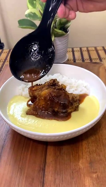 Puré de papa amarilla cremoso con Pollo a la Olla  😋 la clásica, receta que te recuerda a tu mamá o a tu abuela.