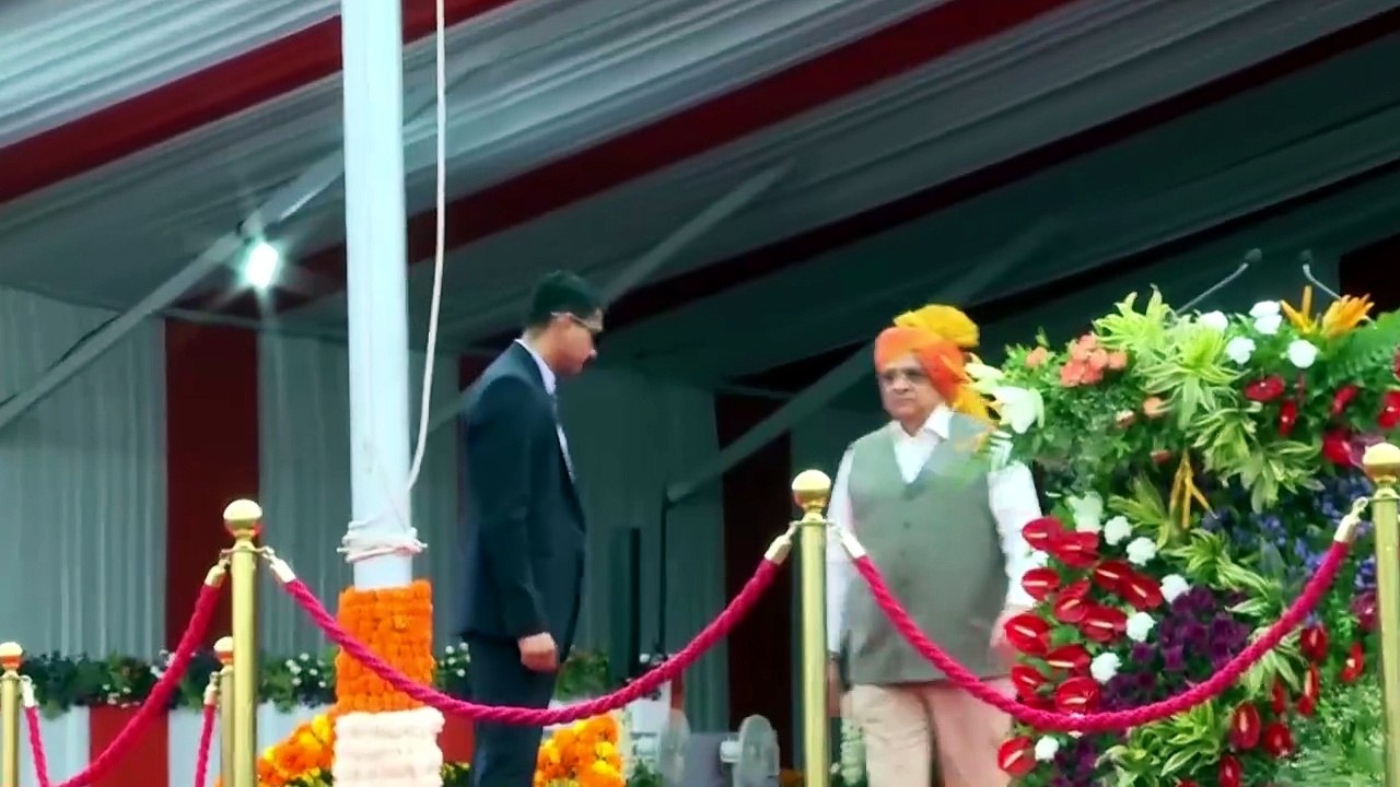 #AMRELI HOISTED THE NATIONAL FLAG ON THE OCCASI...