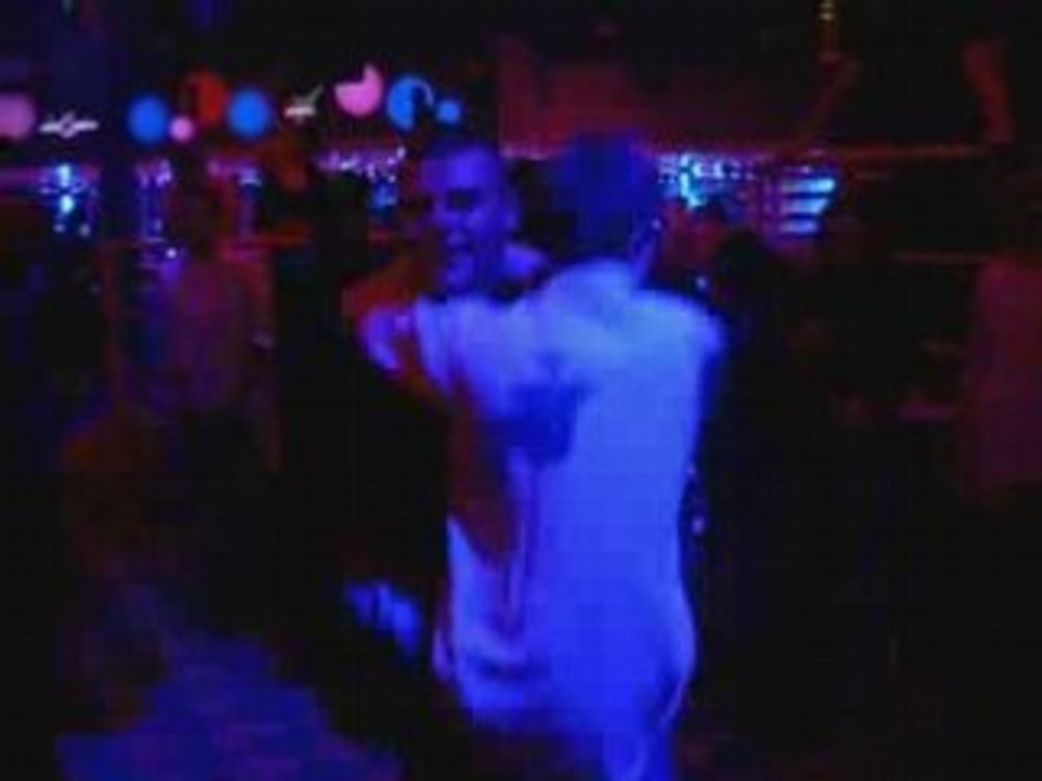 Binum @ Métropolis 11-07-2008 19 Arno - Tainted love