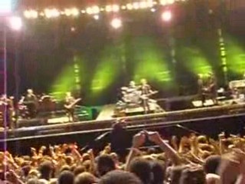Twist and Shout (en directo)