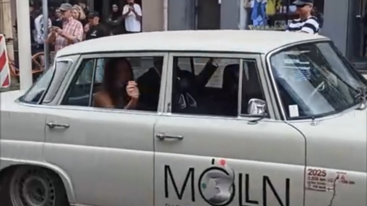 Nach 3 Jahren Baustelle: Freie Fahrt in Mölln! 🚗💨