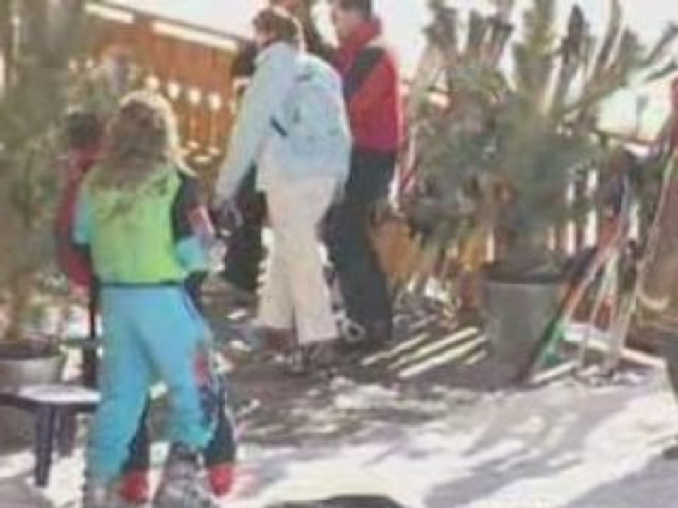le voleur de skis - Vidéo Dailymotion