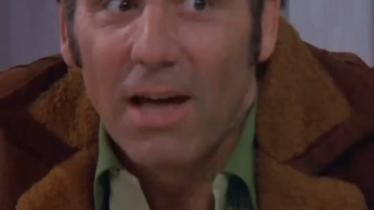 Jerry Gets a Little Too Much Kramer on Seinfeld