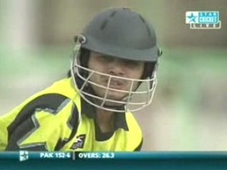 Hong Kong vs Pakistan | Najeeb Amar | 27th Over | (34)