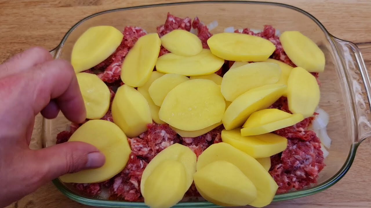 Leckeres und schnelles Rezept für Kartoffeln zum Abendessen, schnell und einfach zubereiten