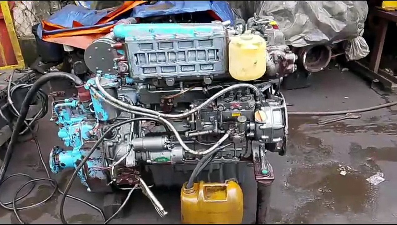 YANMAR 4PH-HT ( 90 HP )
