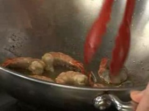 Wok de gambas aux légumes croquants