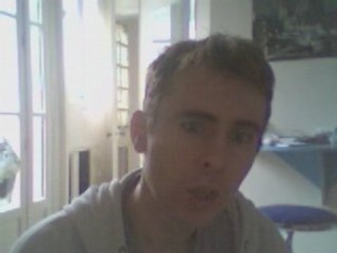 Wiwi égratigne Un enfant c'est comme çà