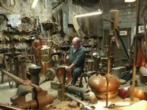 Normandie Bretagne Villedieu les poeles martelage