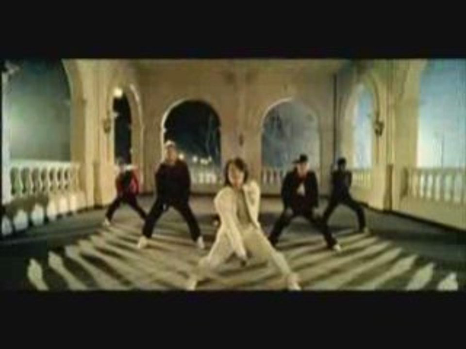 Ajoo - First kiss MV