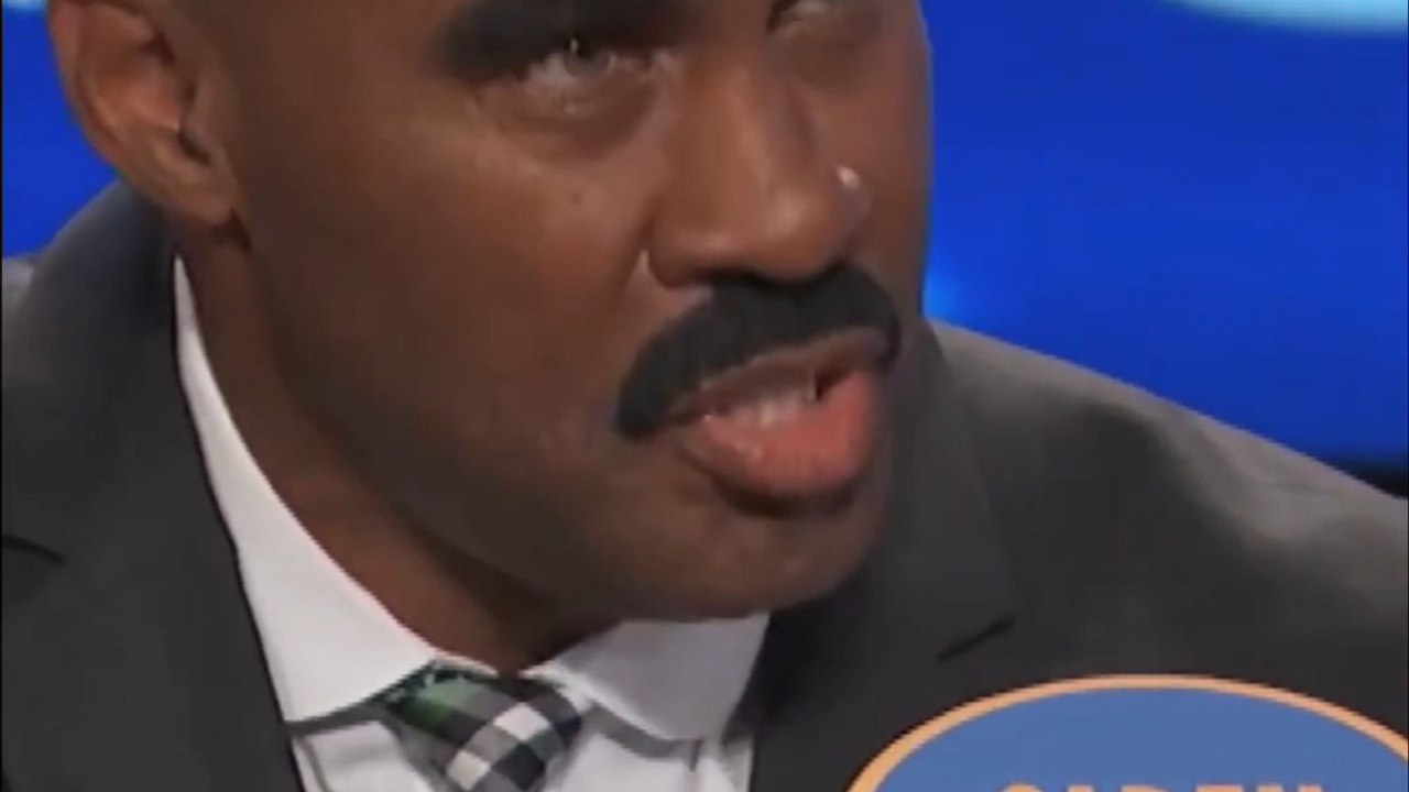 Steve Harvey Comes Face-to-Face with His Doppelgänger on Family Feud
