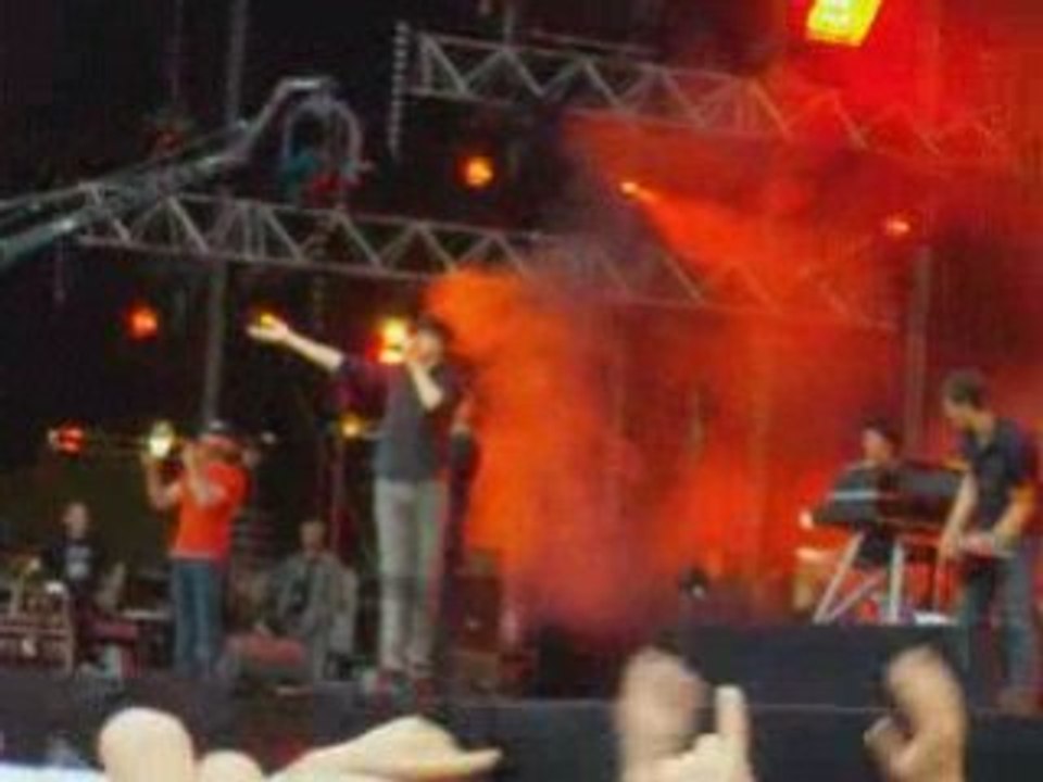 Cali - 1000 Coeurs Debout (vid%e9o)