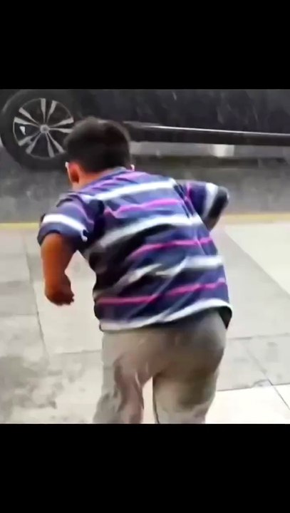 Cute & Funny Kids Rainy Day Moment | Short Funny Video