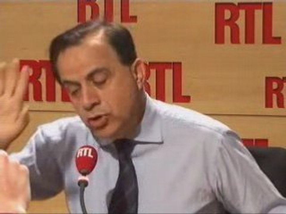Karoutchi compare le PS à un ayatollah