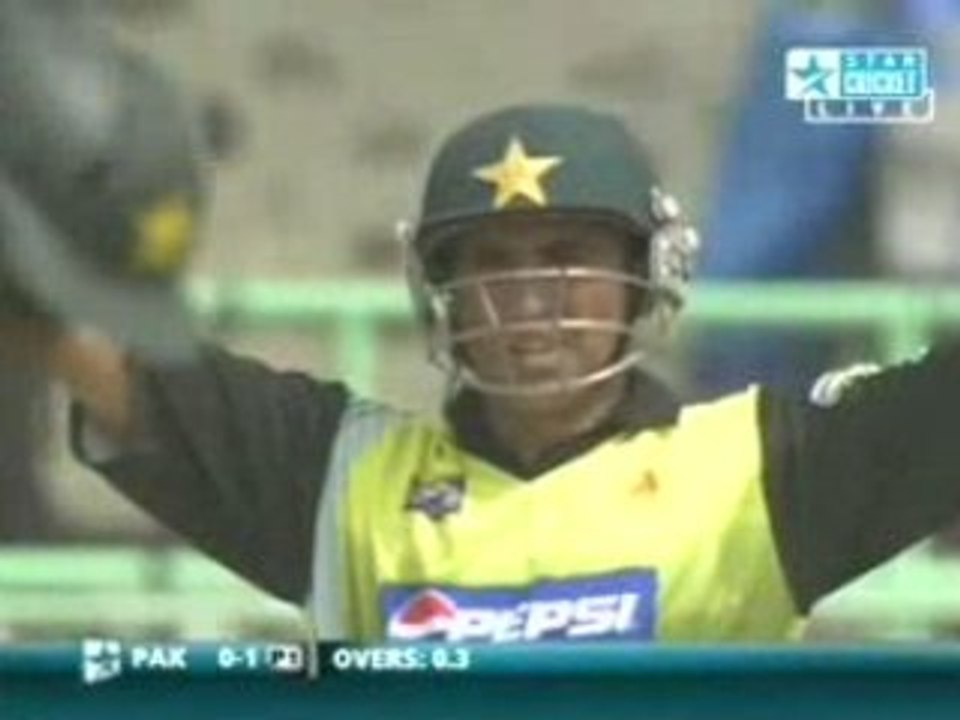 Hong Kong vs Pakistan | Afzal Haider | 1st Over | (2)