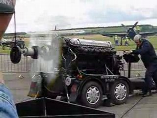 Moteur griffon V12 36 litres