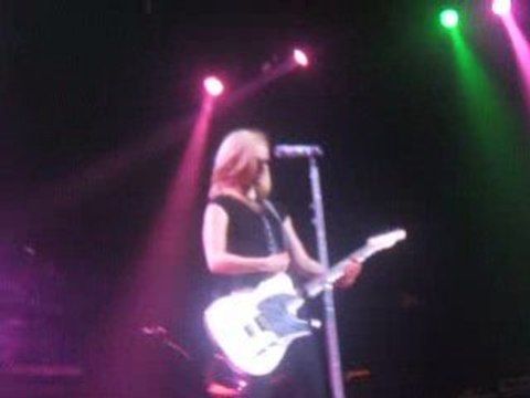 Concert Avril Lavigne 10.06.08 He Wasn't